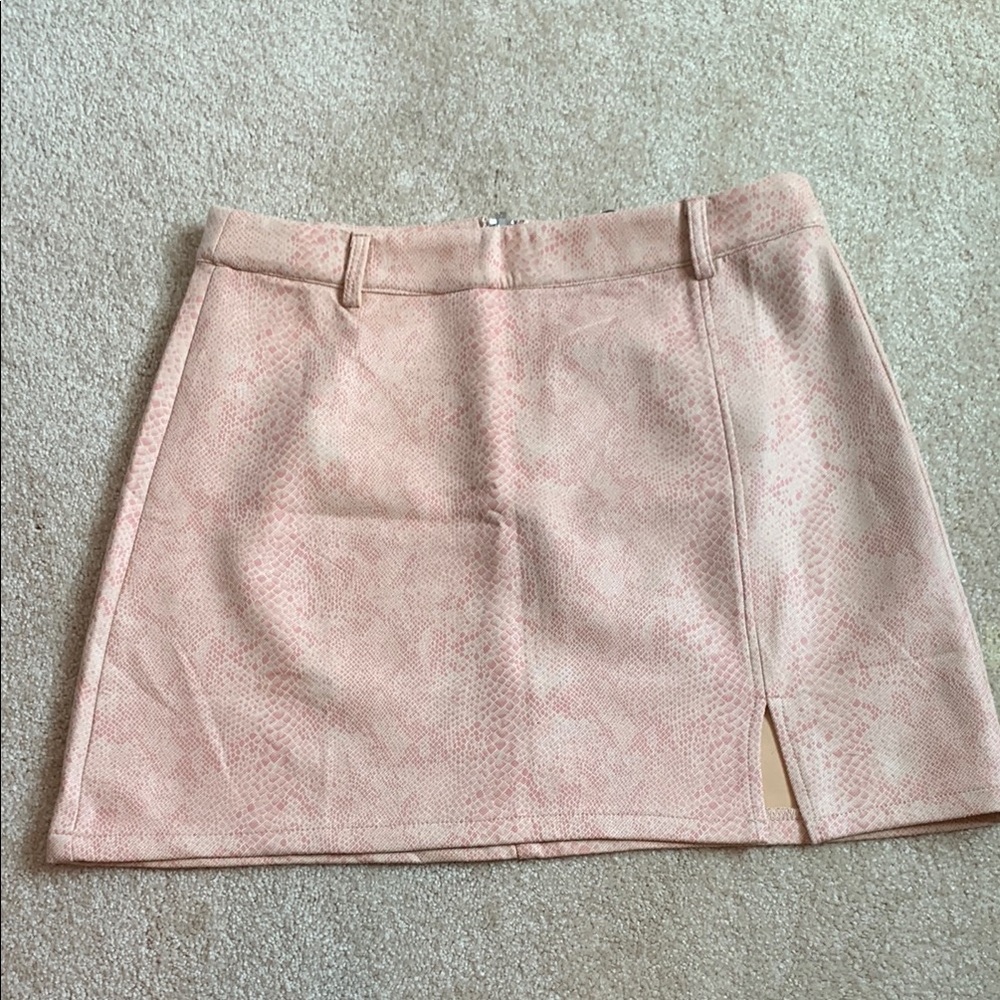 Le Lis Pink Mini A-Line Skirt with Slit